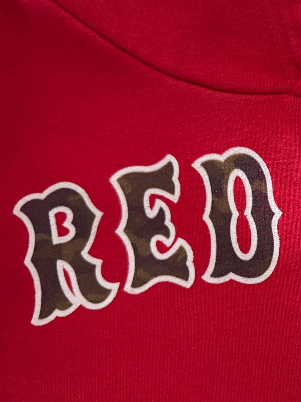 Boston Red Sox Fanatics Youth Small Red Camo Hoodie MLB Graphic YS - Picture 3 of 7